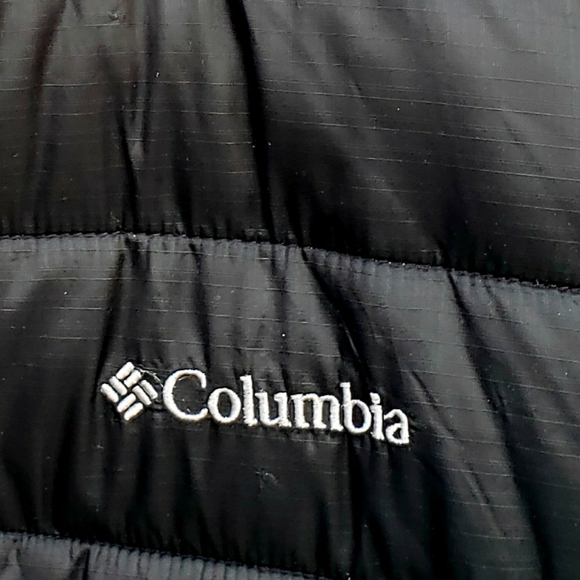 COPY - Columbia Women's XL Winter Coat - Picture 2 of 5